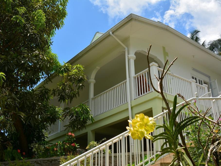 Petit Baie Chalet Pointe La Rue Exterior foto